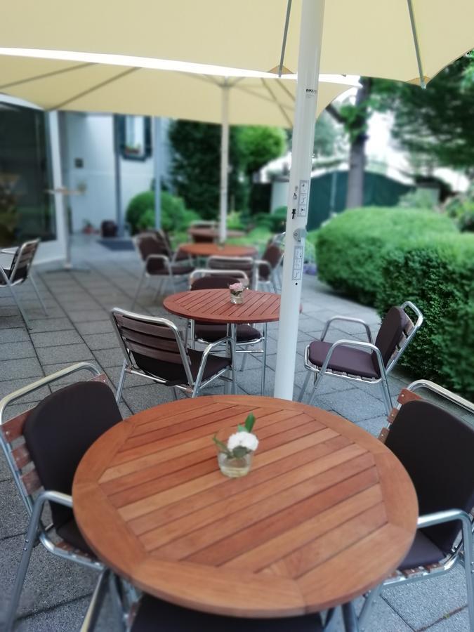 Hotel Krone Ueberlingen Am Ried Singen Exterior photo